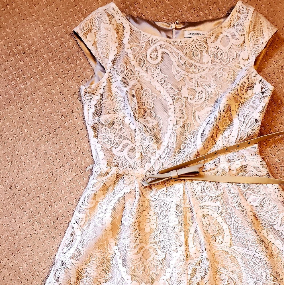 Liz Claiborne Cream Lace Dress size 4